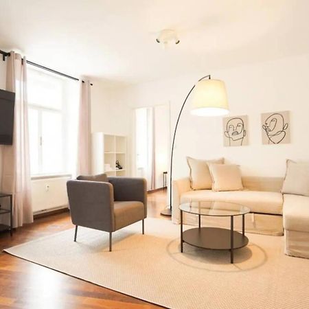 뫼들링 Authentic Austrian Flat In The South Of Vienna 아파트 외부 사진