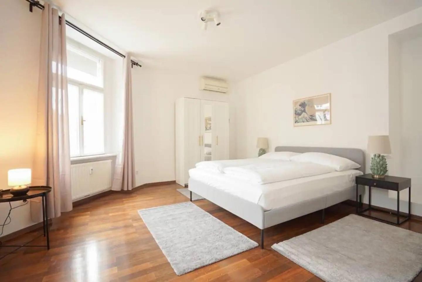 뫼들링 Authentic Austrian Flat In The South Of Vienna 아파트 외부 사진