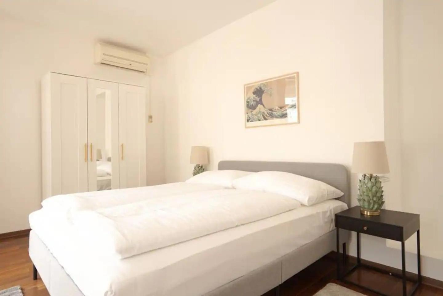 뫼들링 Authentic Austrian Flat In The South Of Vienna 아파트 외부 사진