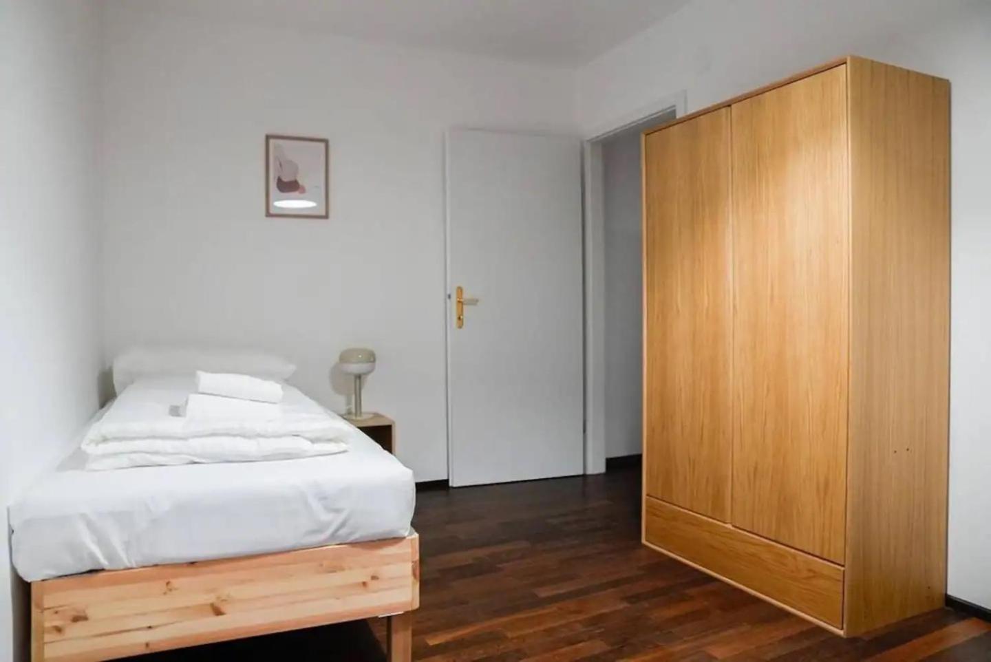 뫼들링 Authentic Austrian Flat In The South Of Vienna 아파트 외부 사진