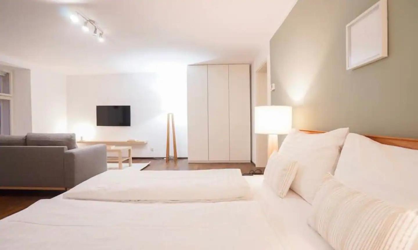 뫼들링 Authentic Austrian Flat In The South Of Vienna 아파트 외부 사진