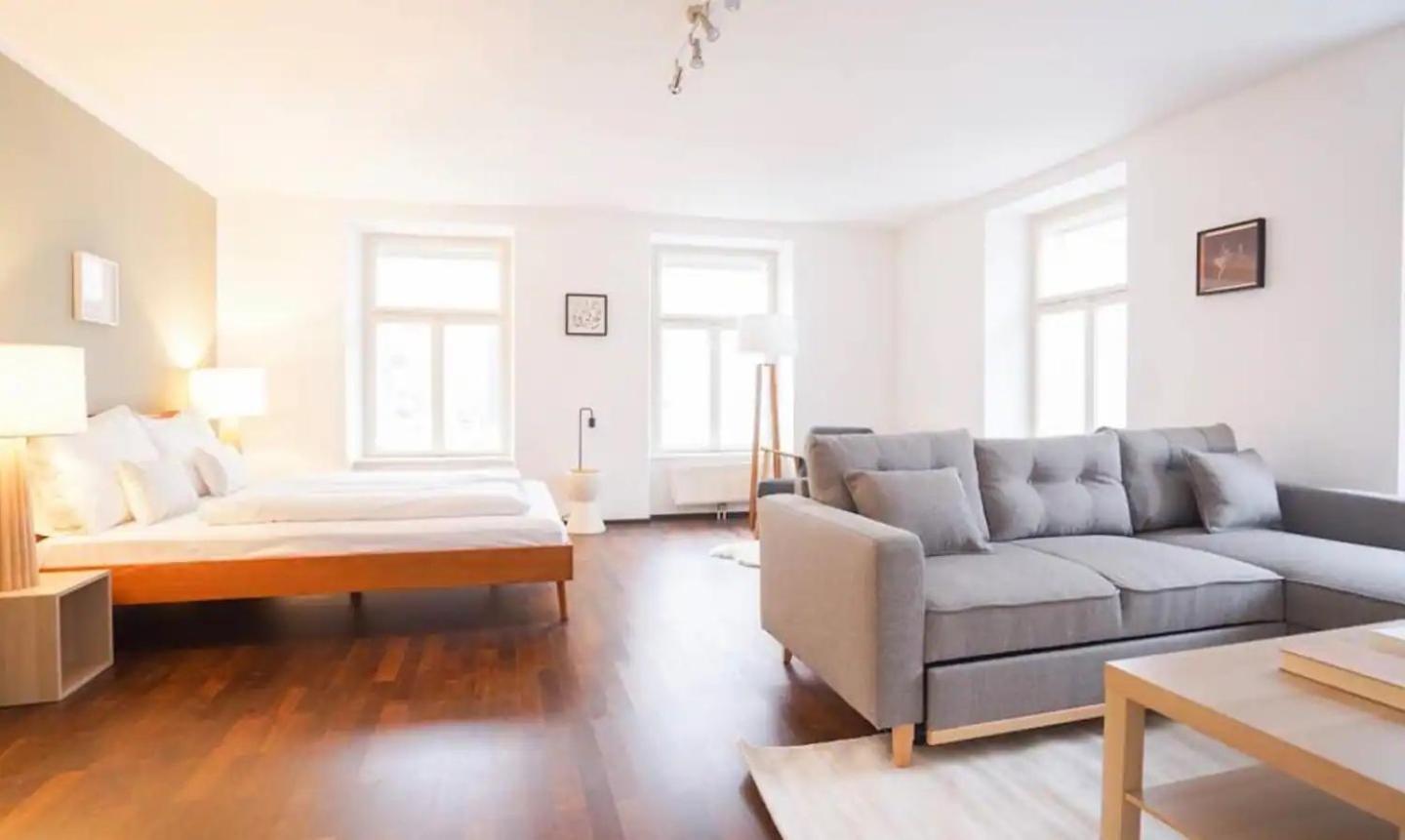 뫼들링 Authentic Austrian Flat In The South Of Vienna 아파트 외부 사진