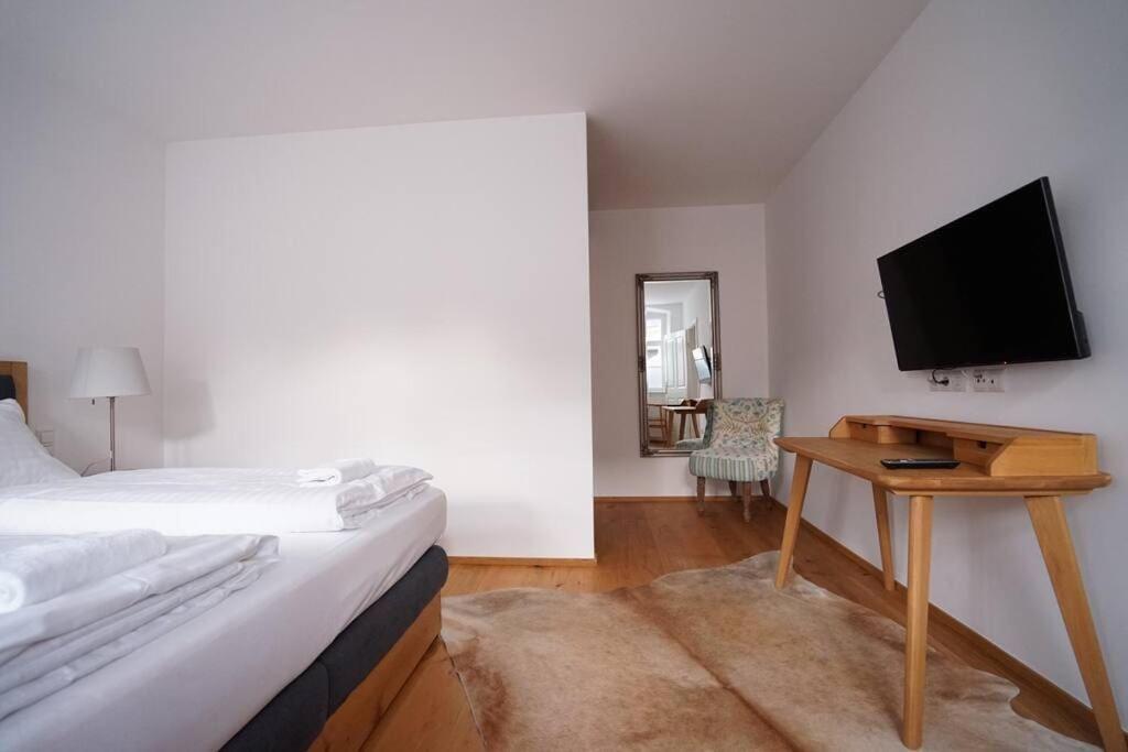 뫼들링 Authentic Austrian Flat In The South Of Vienna 아파트 외부 사진